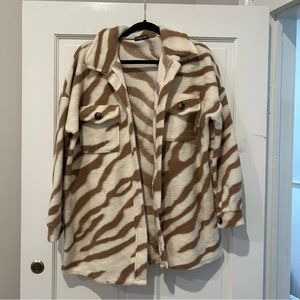 BROWN AND CREAM ZEBRA SHACKET